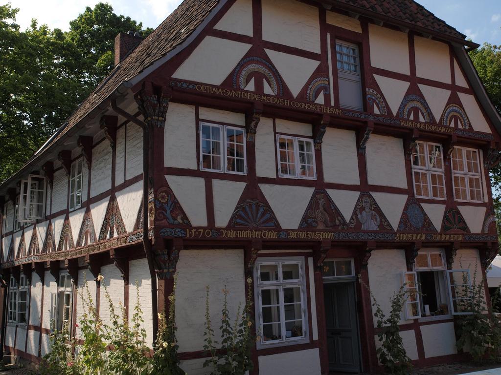 Klosterkrug Apartments 뤼네부르크 외부 사진