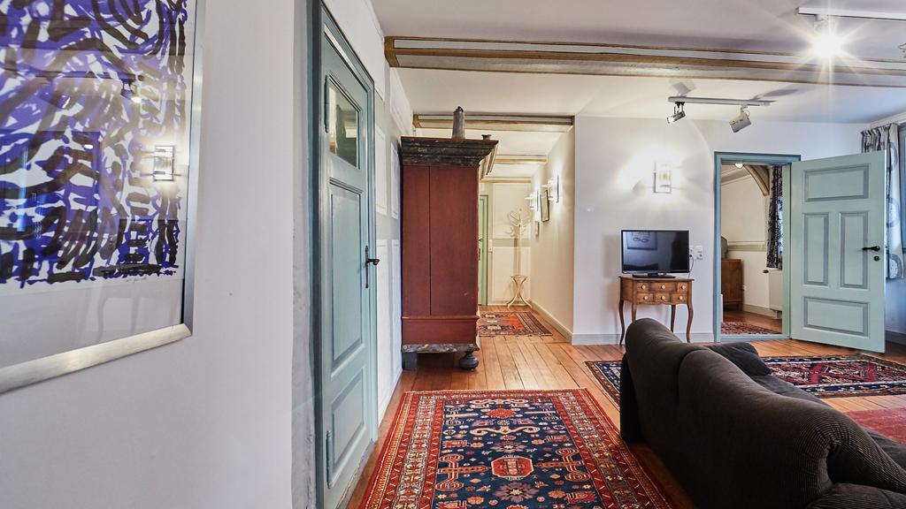 Klosterkrug Apartments 뤼네부르크 객실 사진
