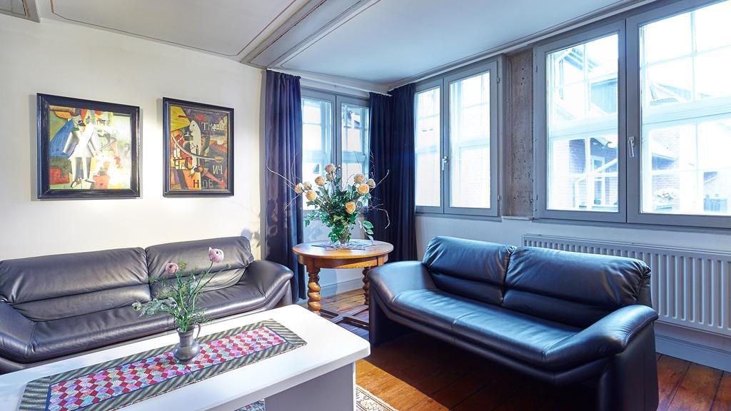 Klosterkrug Apartments 뤼네부르크 객실 사진